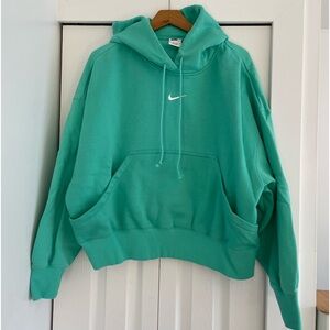 Women’s Nike cropped oversized Hoodie